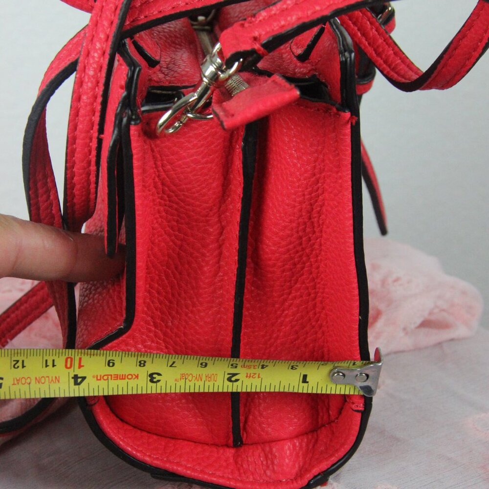 Guess, Hand or Shoulder Bag, Red, MINIMAL USE - Picture 10 of 10